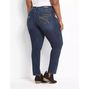 Seven 7 womens Straight jeans Limited Edition Embroidered Back Pocket size 16